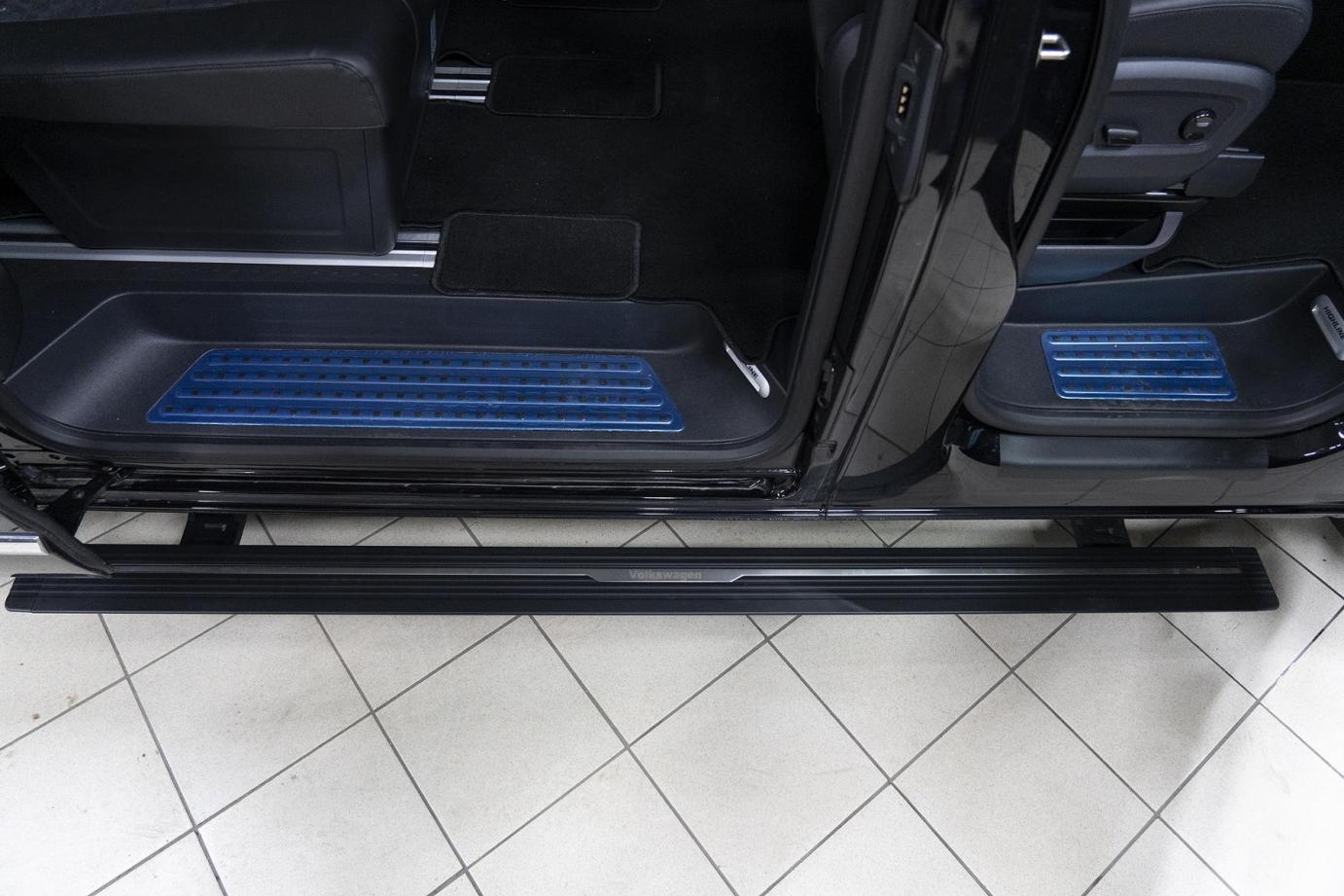 Volkswagen Multivan T6 установка выдвижных порогов ATS