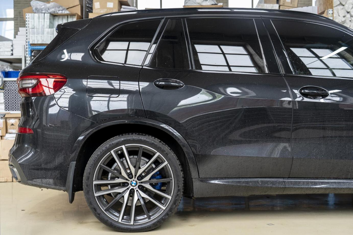 Брызговики BMW X5