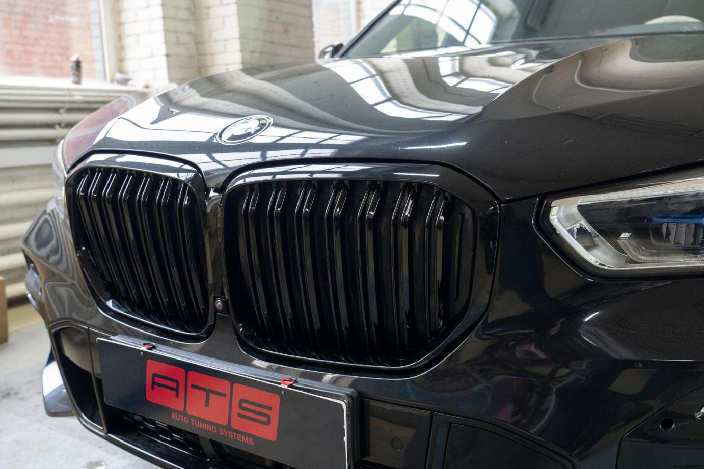 Решётка радиатора BMW X5 G05