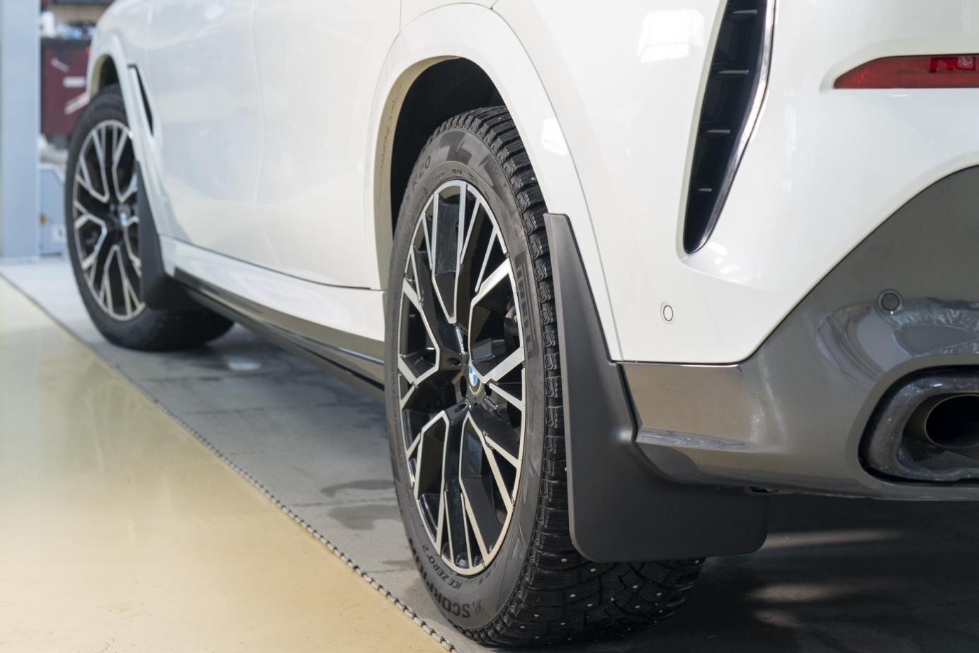 Брызговики на BMW X6 G06