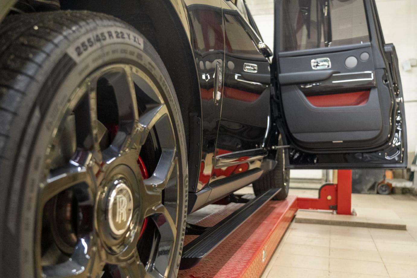 Rolls-Royce galerey