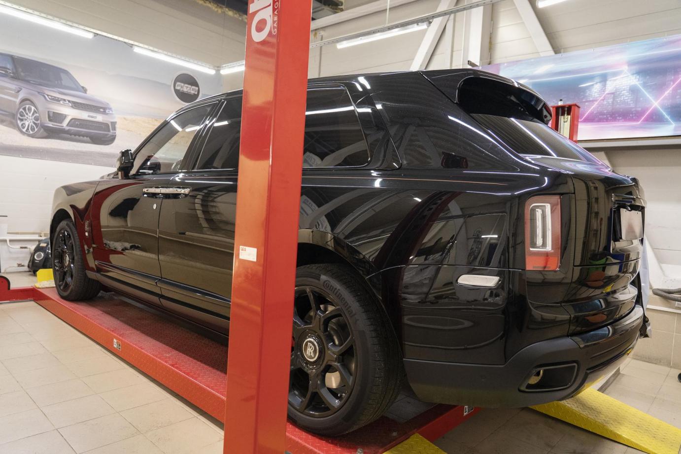 Rolls-Royce galerey
