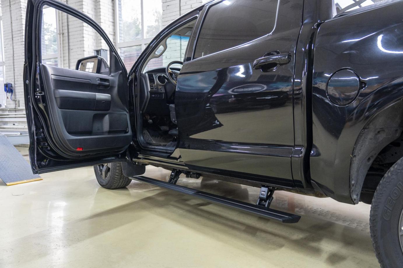 Toyota Tundra gallery