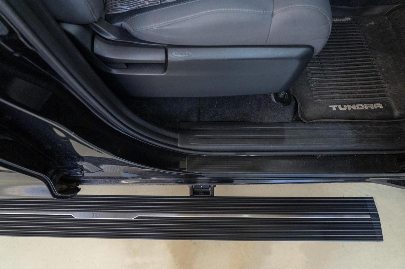 Toyota Tundra 2 gallery