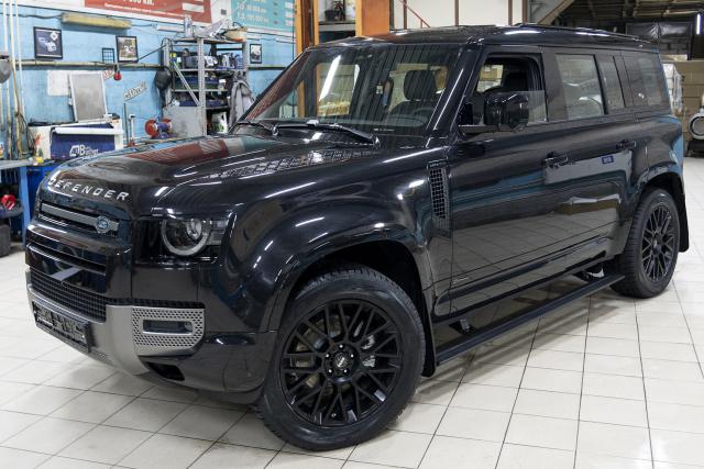 Установка выдвижных электропорогов ATS на Land Rover Defender