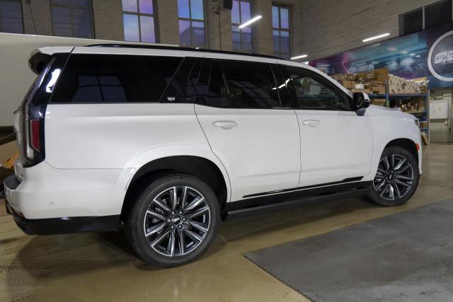 Установка выдвижных электропорогов ATS на Cadillac Escalade V