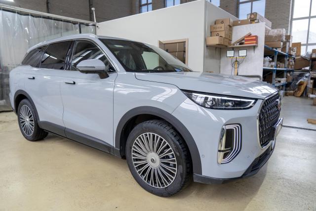 Выдвижные электрические пороги ATS на Chery Tiggo 9