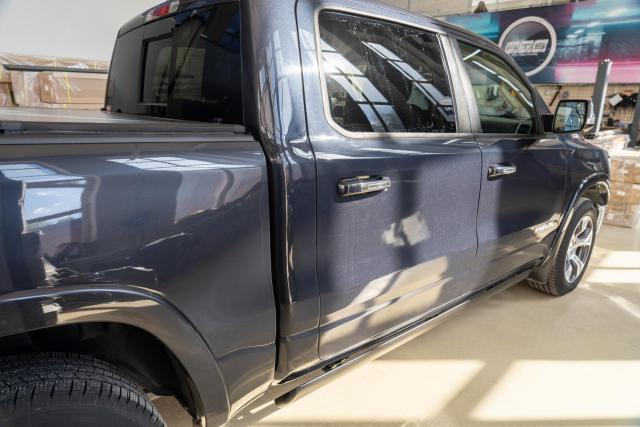 Выдвижные электрические пороги ATS на Dodge Ram IV