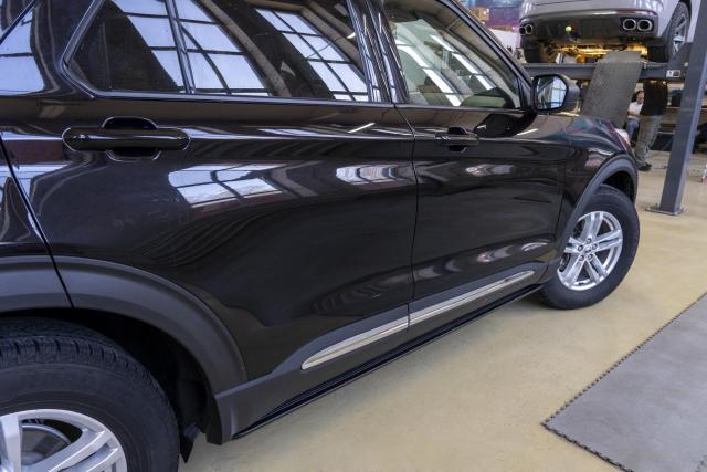 Выдвижные электрические пороги ATS на FORD EXPLORER VI