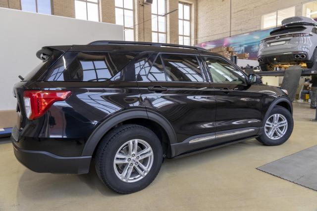 Выдвижные электрические пороги ATS на FORD EXPLORER VI