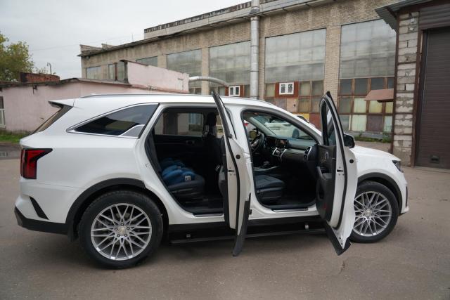 Выдвижные электрические пороги ATS на  Kia Sorento