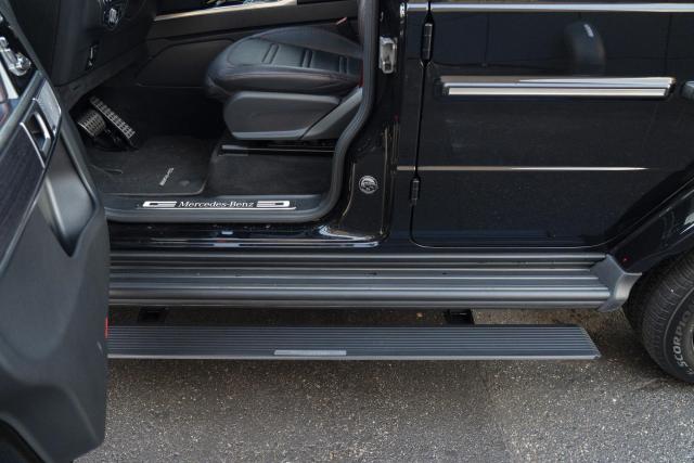 Выдвижные электрические пороги ATS на Mercedes-Benz G-class