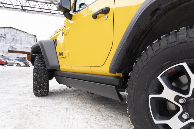 Установка выдвижных электропорогов ATS на Jeep Wrangler 3d