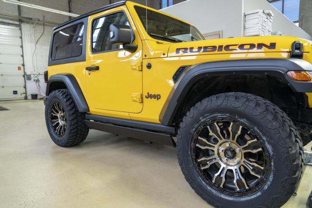 Установка выдвижных электропорогов ATS на Jeep Wrangler 3d