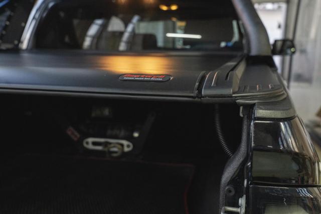 Электрическая крышка кузова Bestwyll на Toyota Tundra II