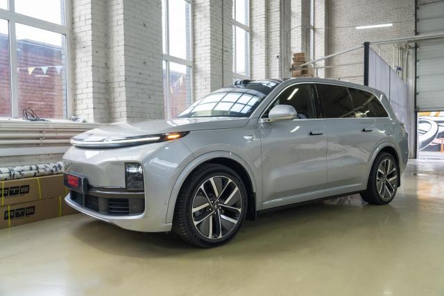 Выдвижные электрические пороги ATS на Lixiang (Li Auto) L9