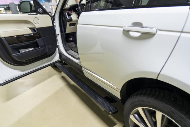 Установка выдвижных электропорогов ATS на Range Rover 2012-2017