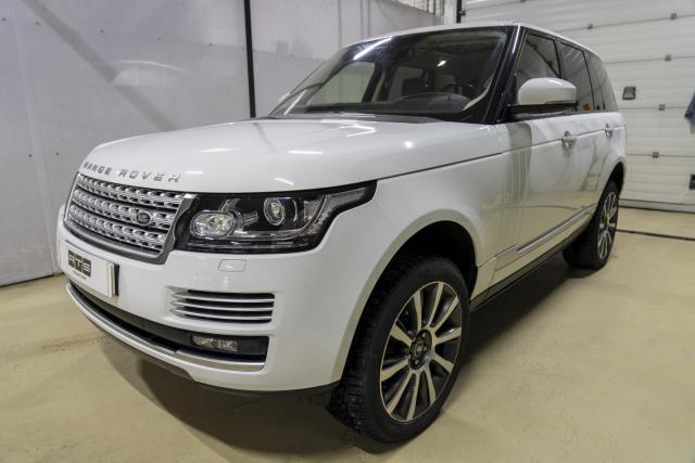 Установка выдвижных электропорогов ATS на Range Rover 2012-2017