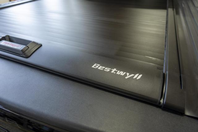 Механическая крышка кузова Bestwyll на RAM 1500