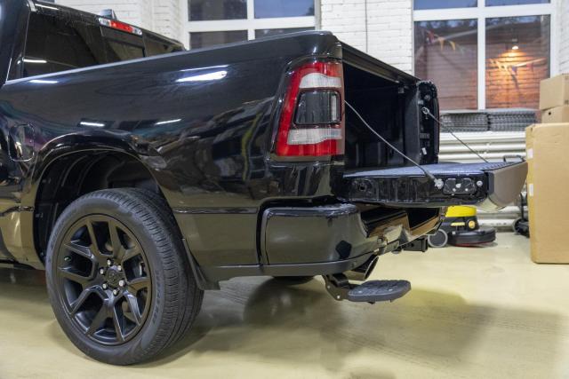 Выдвижные электрические пороги ATS на Dodge Ram IV