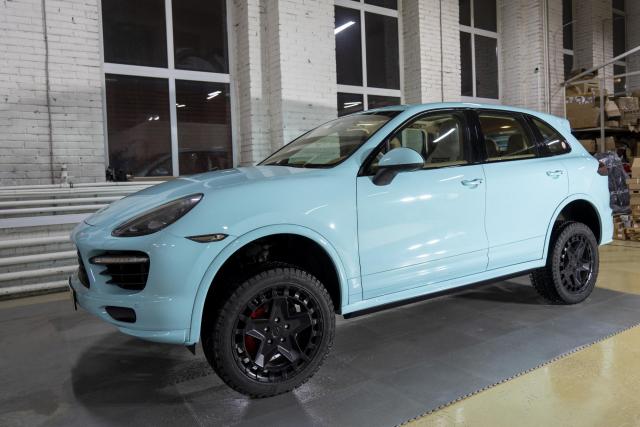 Выдвижные электрические пороги ATS на Porsche Cayenne II