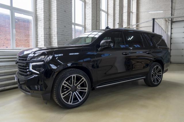 Выдвижные электрические пороги ATS на Chevrolet Tahoe V