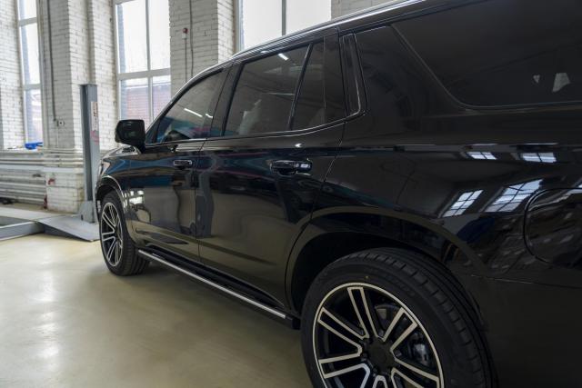 Выдвижные электрические пороги ATS на Chevrolet Tahoe V