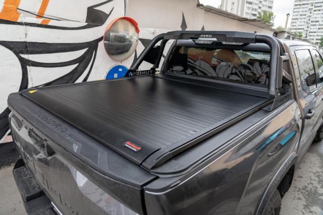 Электрическая крышка кузова Bestwyll на Toyota Tundra III