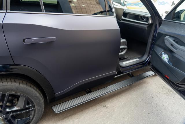 Выдвижные электрические пороги ATS на Volkswagen Teramont