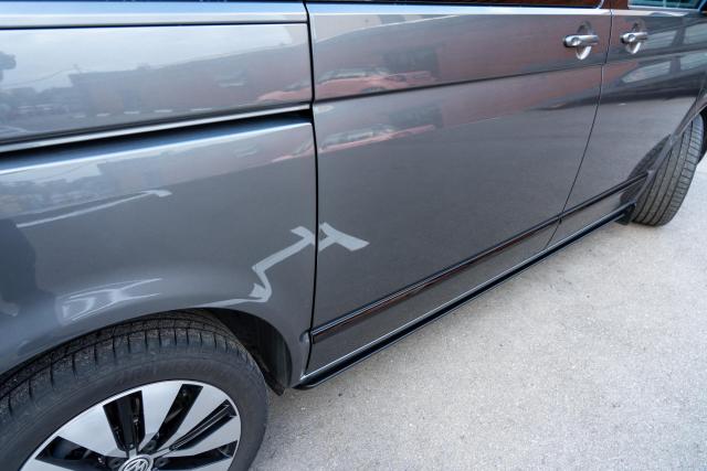 Установка выдвижных электропорогов ATS на Volkswagen Multivan T6
