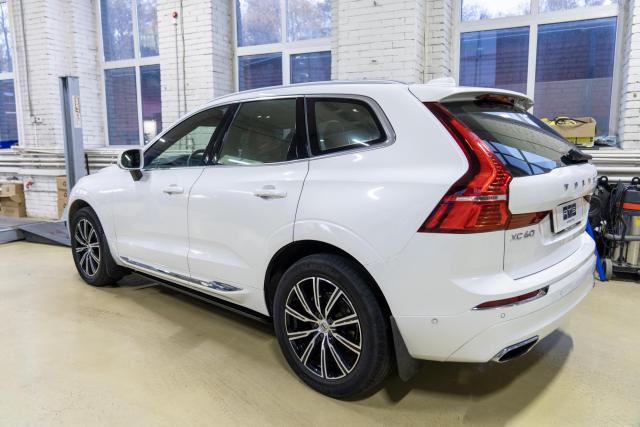 Выдвижные электрические пороги ATS на Volvo XC60 2017 - 2021