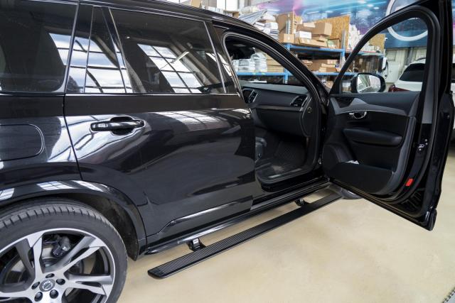 Выдвижные электрические пороги ATS на Volvo XC90
