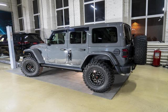 Установка выдвижных электропорогов ATS на Jeep Wrangler